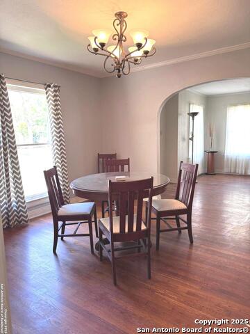 128 E Elmview Property Photo 6