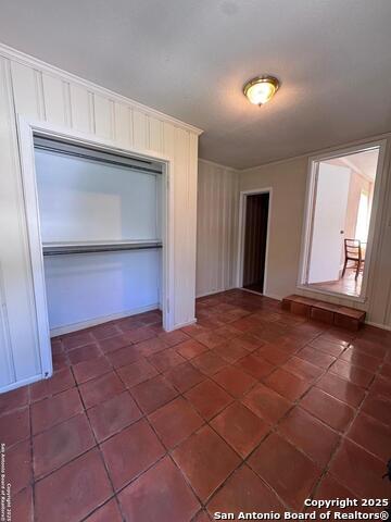 128 E Elmview Property Photo 10