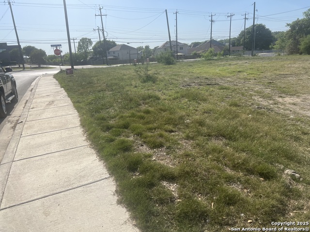 15000 Bulverde Property Photo 7