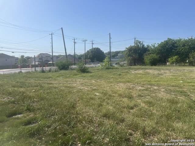 15000 Bulverde Property Photo 9