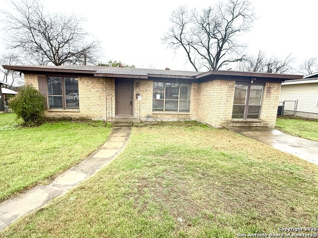 618 Pilgrim Dr Property Photo
