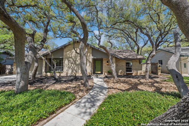 11011 Whispering Wind Property Photo