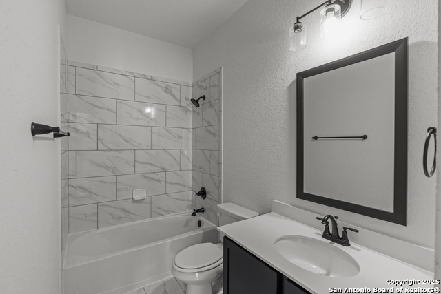 9323 Luke Path Property Photo 24