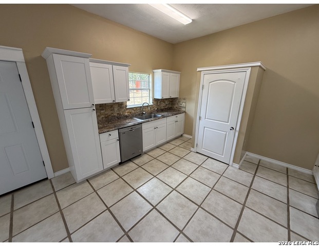 1077 C Rd Property Photo 7