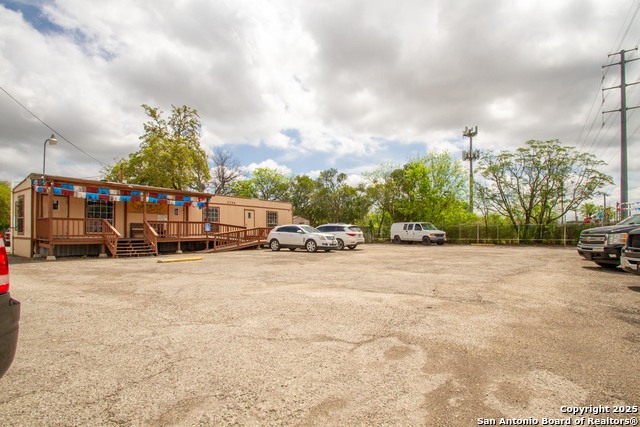 3754 Pleasanton Rd Property Photo 2