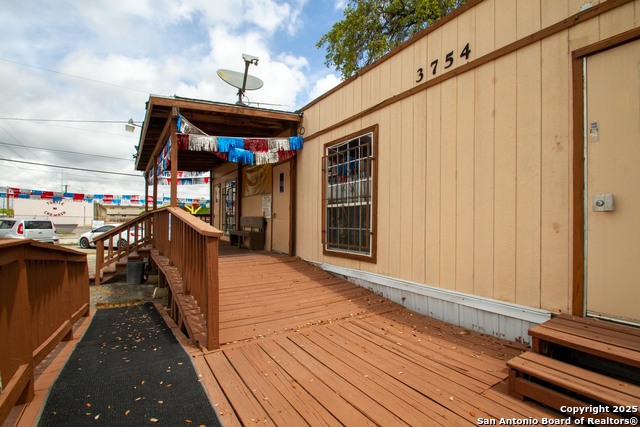3754 Pleasanton Rd Property Photo 6