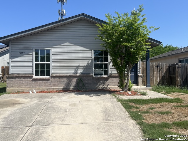 10155 Sundrop Property Photo