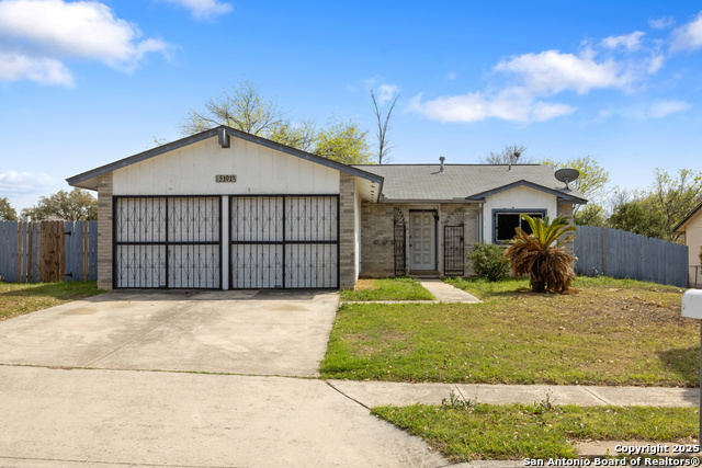 5102 Ivanhoe Property Photo