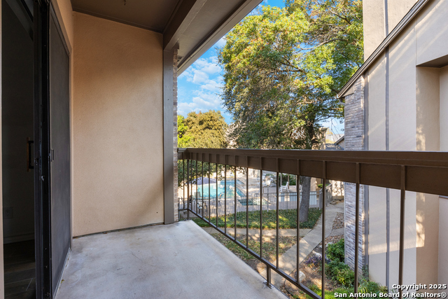 11839 Parliament Property Photo 10