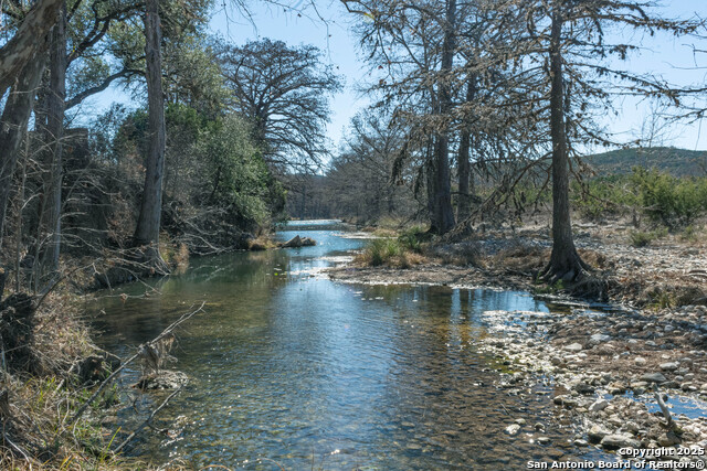 320 Overland Trail W Property Photo 7