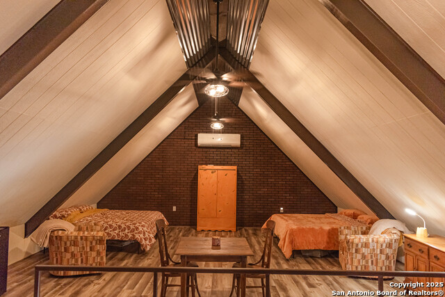 320 Overland Trail W Property Photo 20