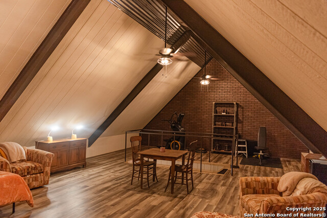 320 Overland Trail W Property Photo 21