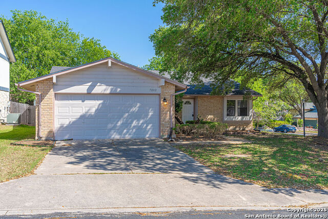 7202 Frontier Ridge Dr Property Photo 1