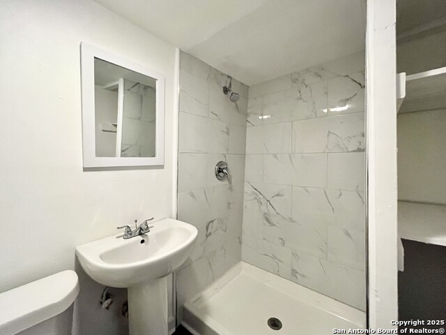 827 Steves Ave Property Photo 25