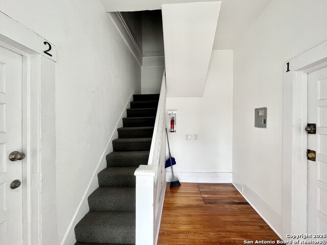 827 Steves Ave Property Photo 27