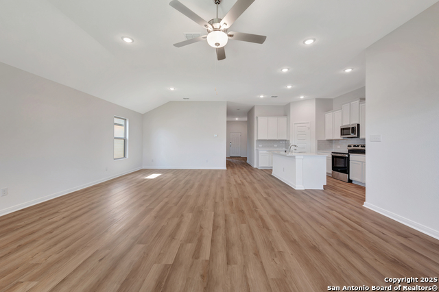 10315 Goodison Drive Property Photo 12