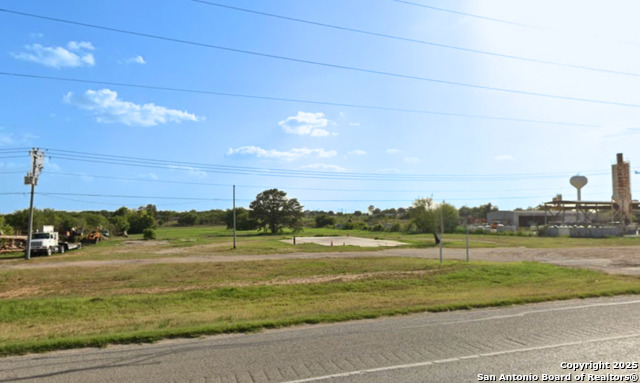 531 (3.27 Ac) 10th Property Photo 3