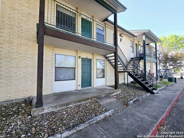 1624 Aquarena Springs Dr Property Photo