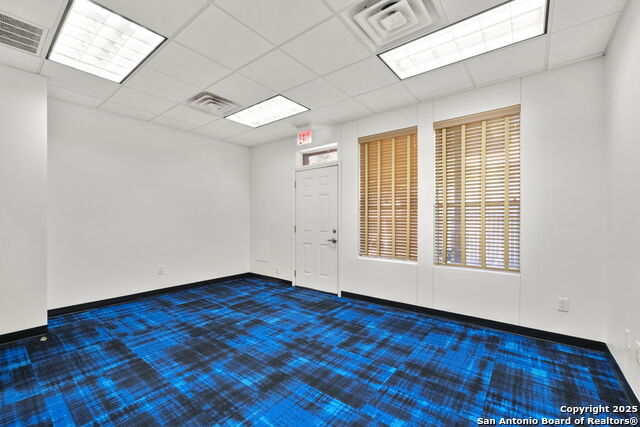 8627 Cinnamon Crk Property Photo 11