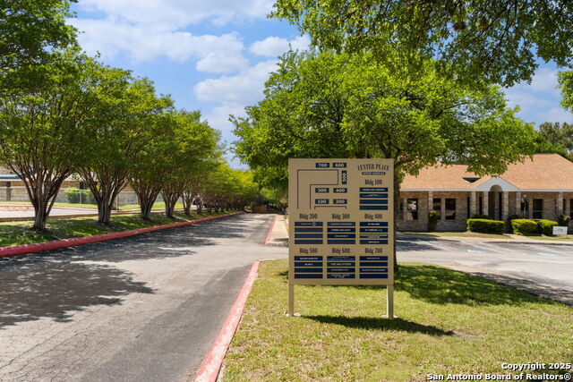 8627 Cinnamon Crk Property Photo 24