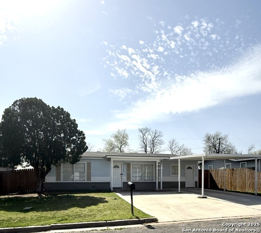 1504 E Bowie Street Property Photo