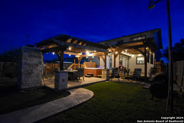 Benavidez Real Estate Listings Main Image