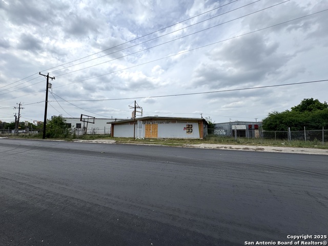 2130 Austin Hwy Property Photo 7