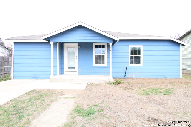 255 Rollins Ave. Property Photo