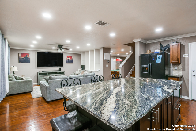 2230 Bedford Stage Property Photo 6