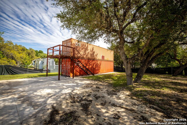 180 Spring Mountain Property Photo 13