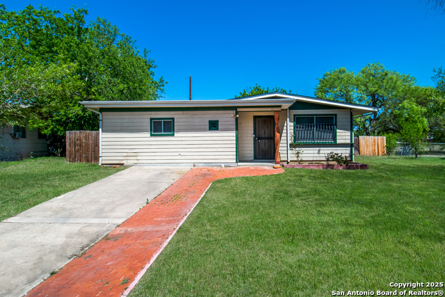 7030 Echo Valley Property Photo