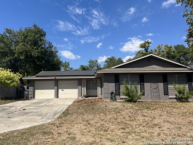 803 Cobble Dr Property Photo