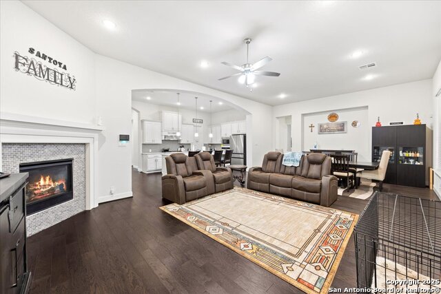 6957 Hallie Loop Property Photo 16