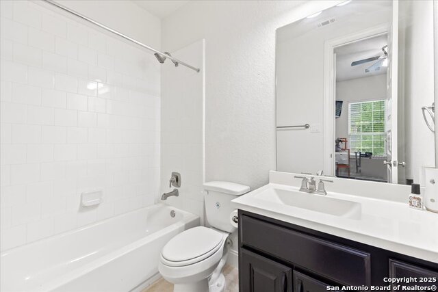 6957 Hallie Loop Property Photo 31