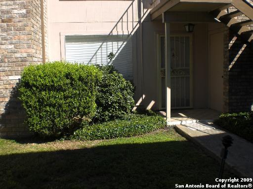 9503 Powhatan Property Photo