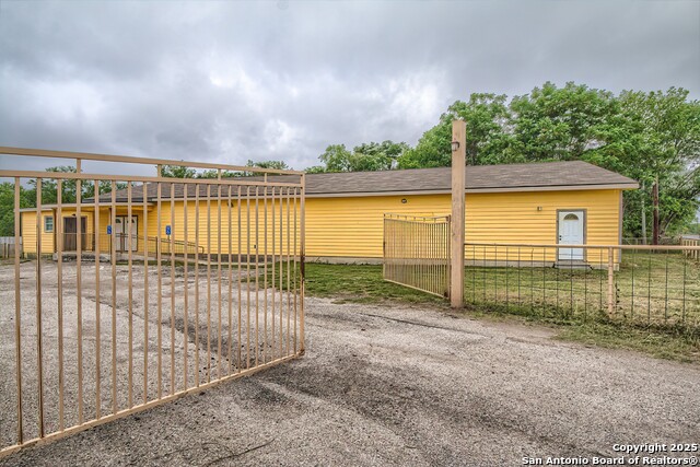 19015 K Property Photo 2