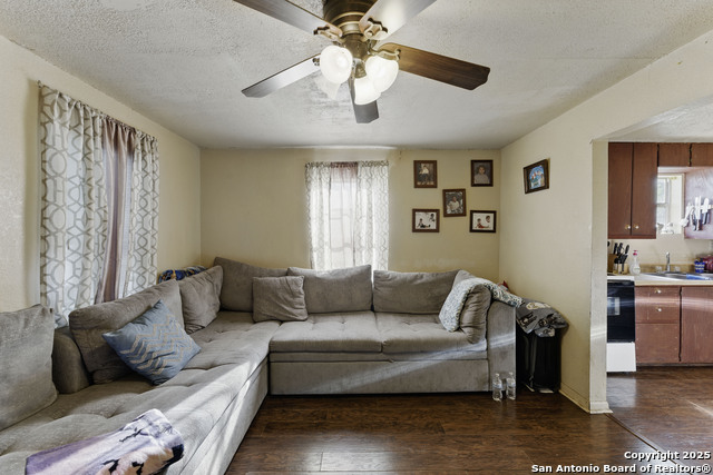 556 Gode Property Photo 14