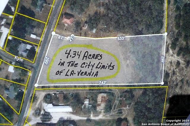 376 Dry Hollow Rd Property Photo