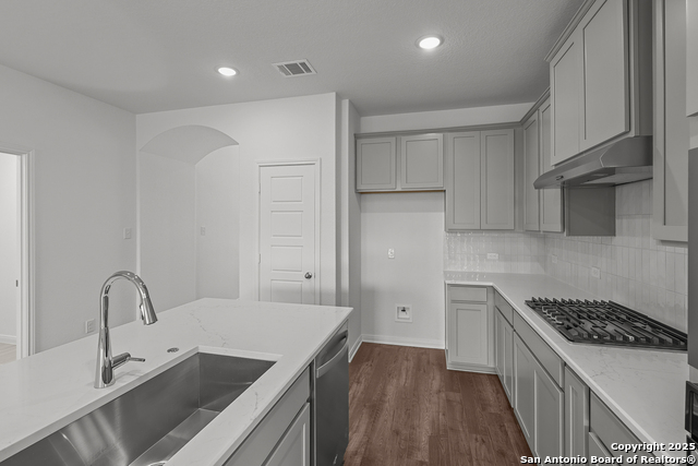 10828 Coppola Property Photo 8