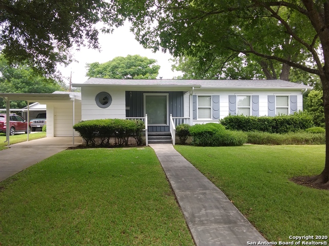 353 Irvington Dr Property Photo