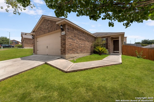 10926 Acorn Cyn Property Photo 1