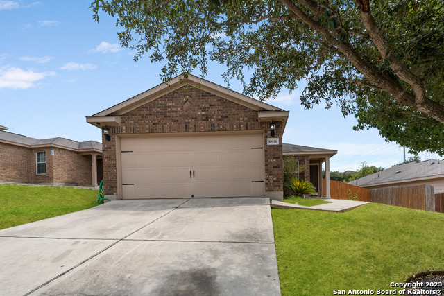 10926 Acorn Cyn Property Photo 3