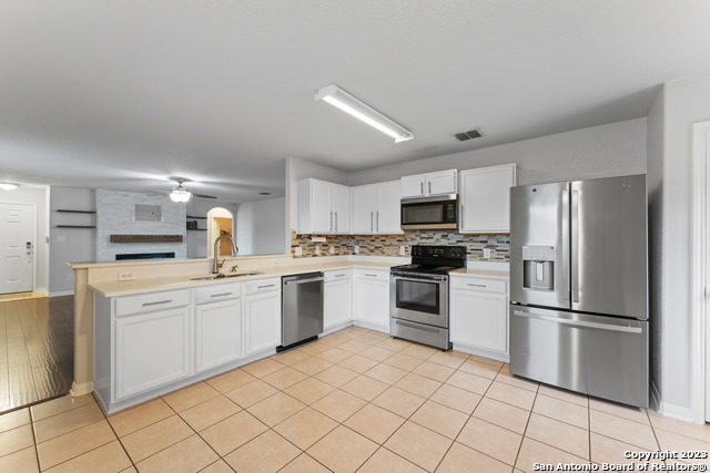 10926 Acorn Cyn Property Photo 6