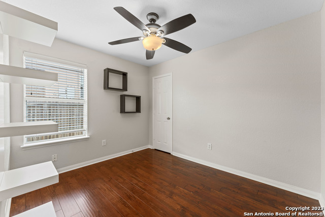 10926 Acorn Cyn Property Photo 15
