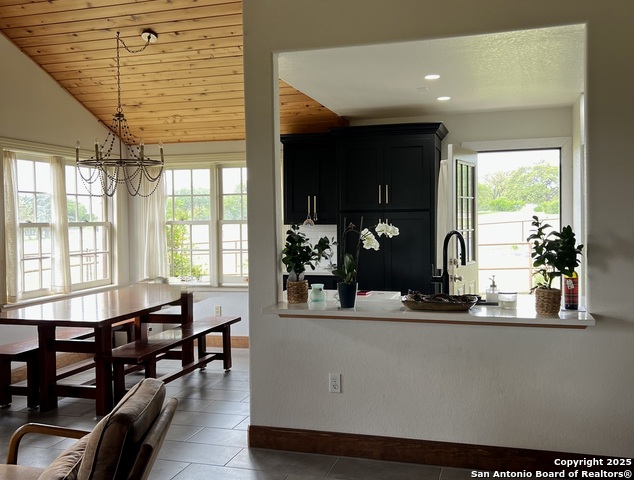 545 Highgate Dr. Property Photo 4