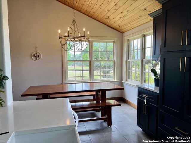 545 Highgate Dr. Property Photo 6