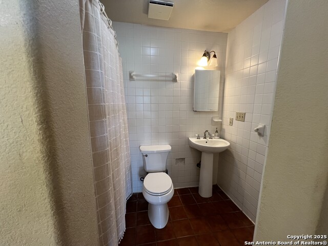 545 Highgate Dr. Property Photo 17