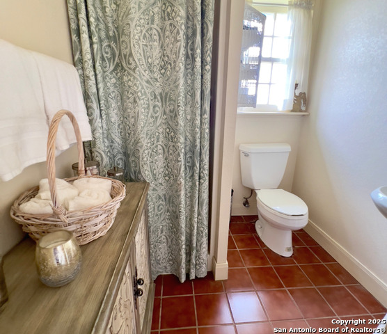 545 Highgate Dr. Property Photo 43