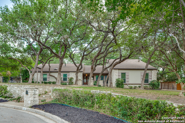 410 Cove Bluff Property Photo 1