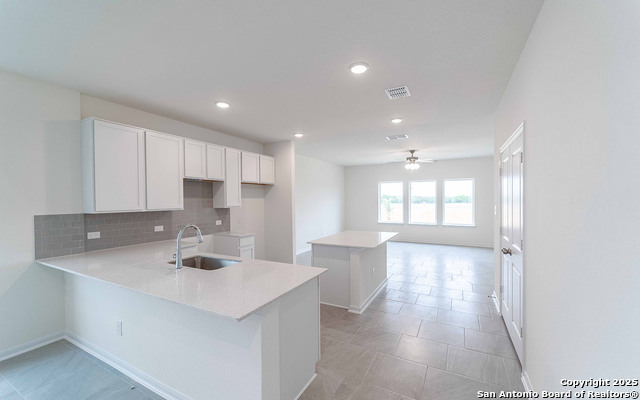 8843 Grey Elm Property Photo 7